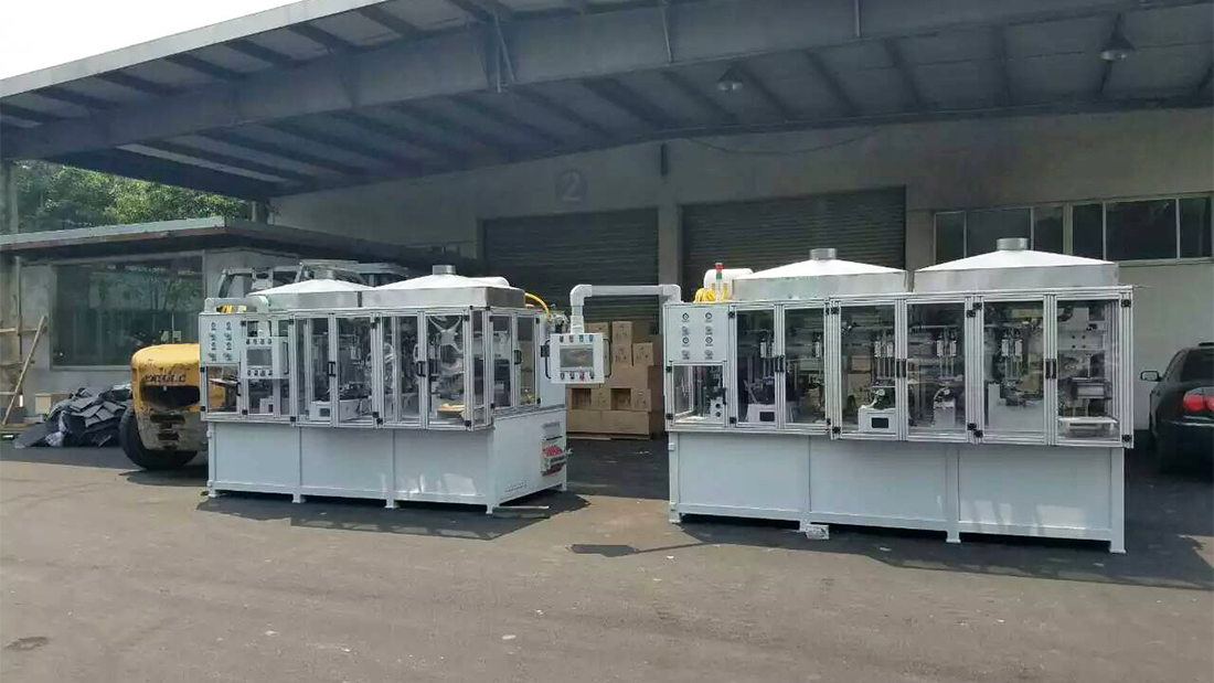 點(diǎn)焊機(jī)生產(chǎn)現(xiàn)場(chǎng)5