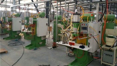 自由選購點焊機重點關(guān)注什么？